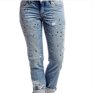 BLANK NYC Crop Girlfriend Studded Jeans! NWT